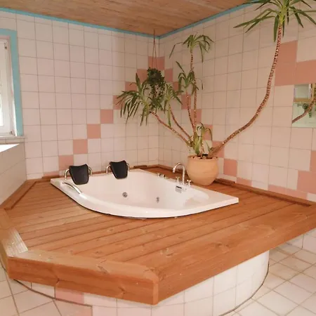 Holiday Gl. Maelkevej Iv Holiday home Blavand